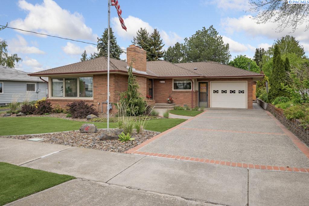 407 Steptoe Street