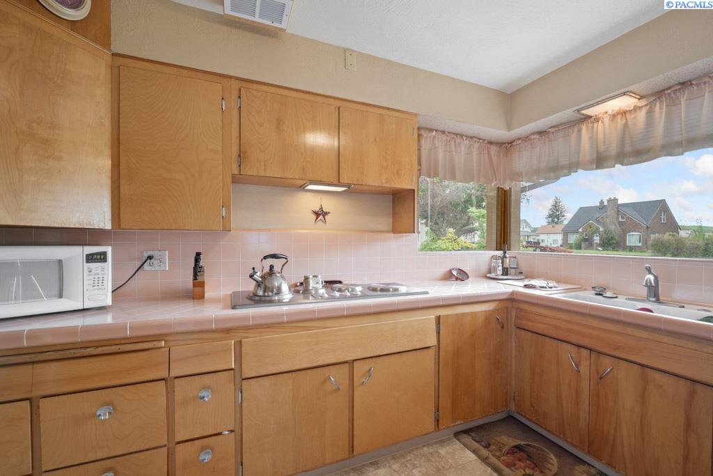 407 Steptoe Street
