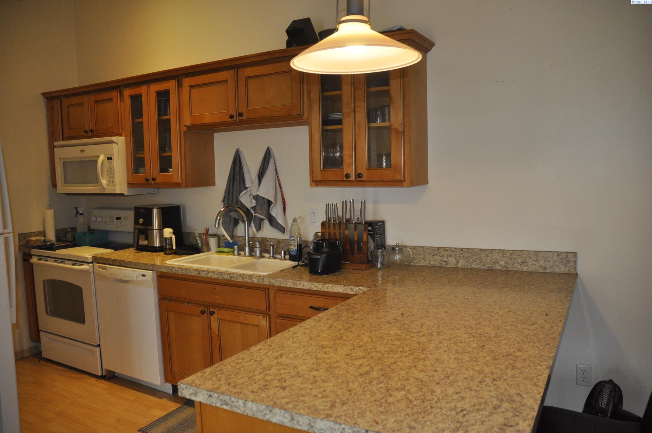 1645 NE Merman Dr. #b-301 # 301 Unit: B-301