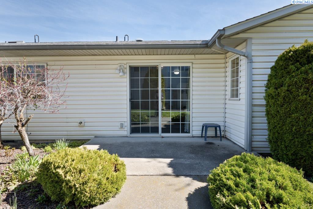 1501 SE Footloose