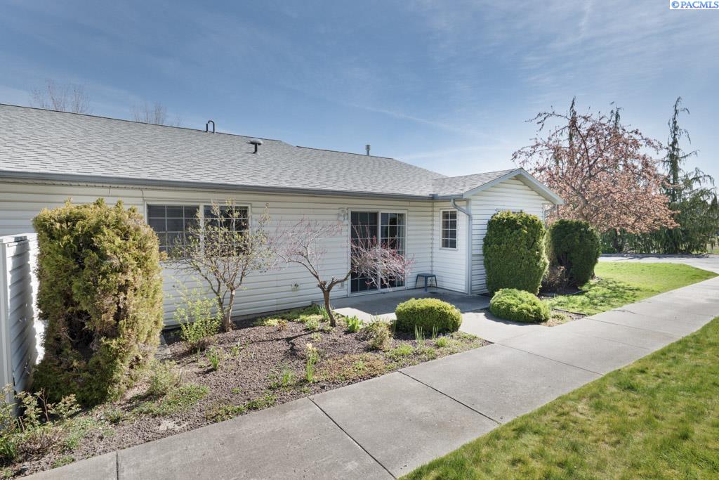 1501 SE Footloose