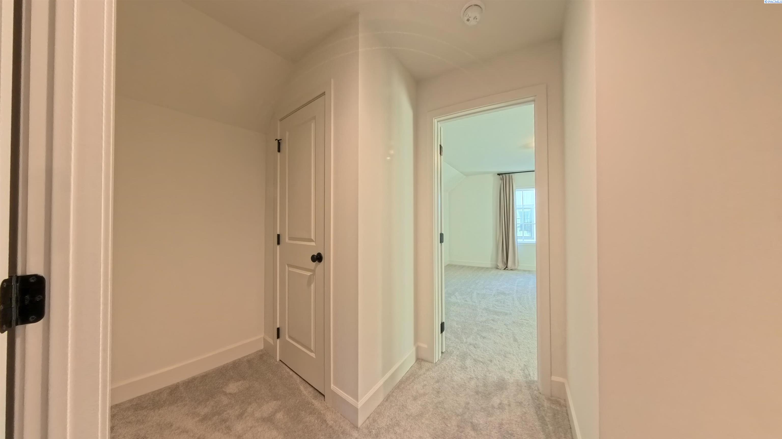 2045 NW Hidden View Ct #1 # 1