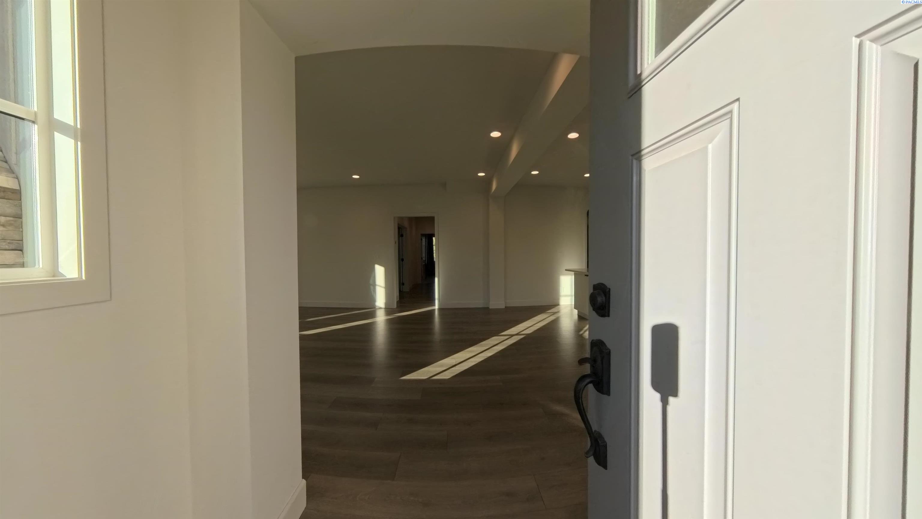 2045 NW Hidden View Ct #1 # 1