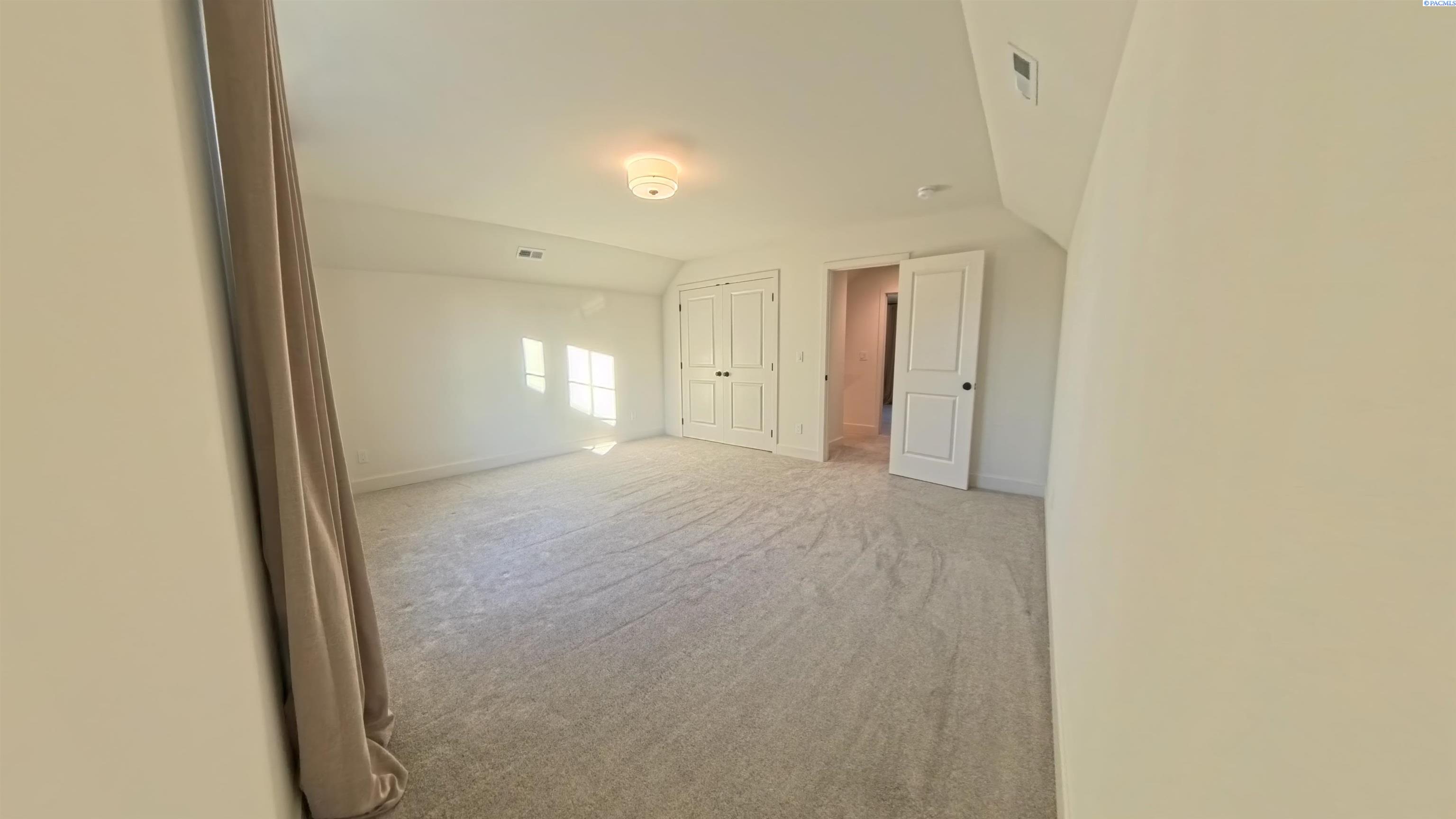 2045 NW Hidden View Ct #1 # 1