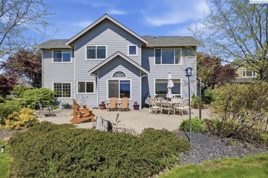 1525 NW Nicole Ct