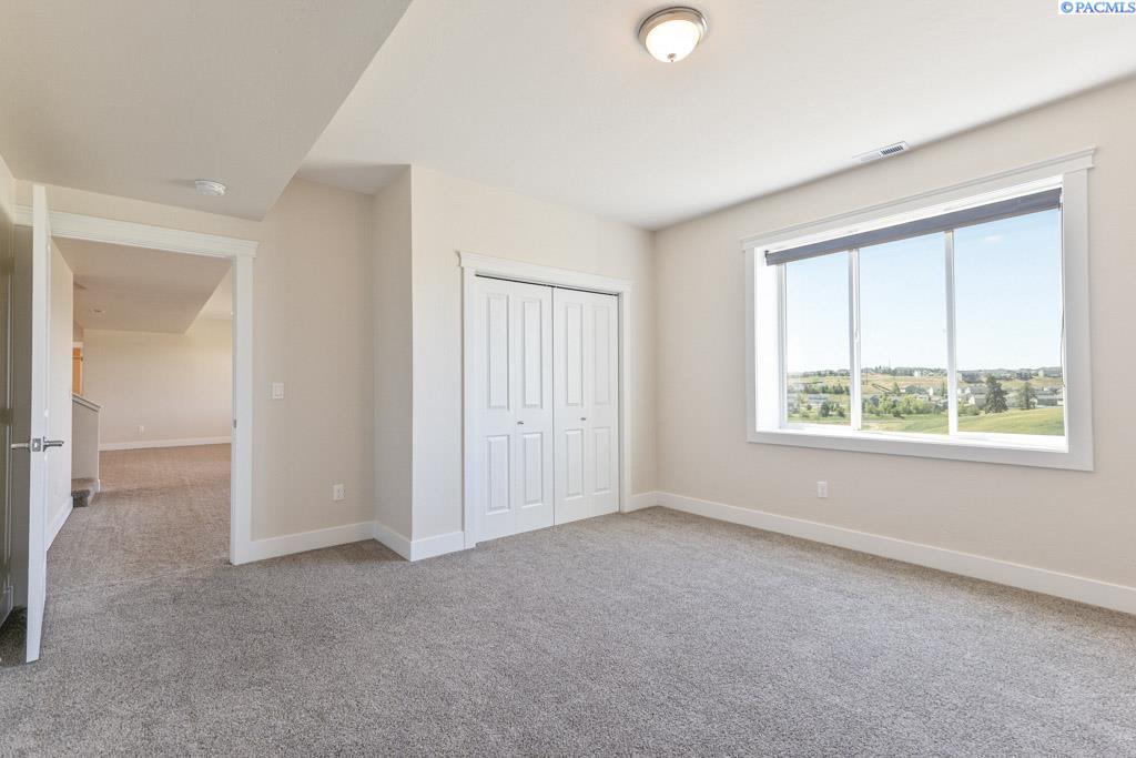 1505 SW Capri Ct