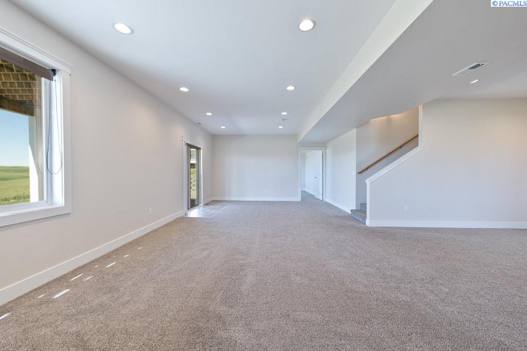 1505 SW Capri Ct