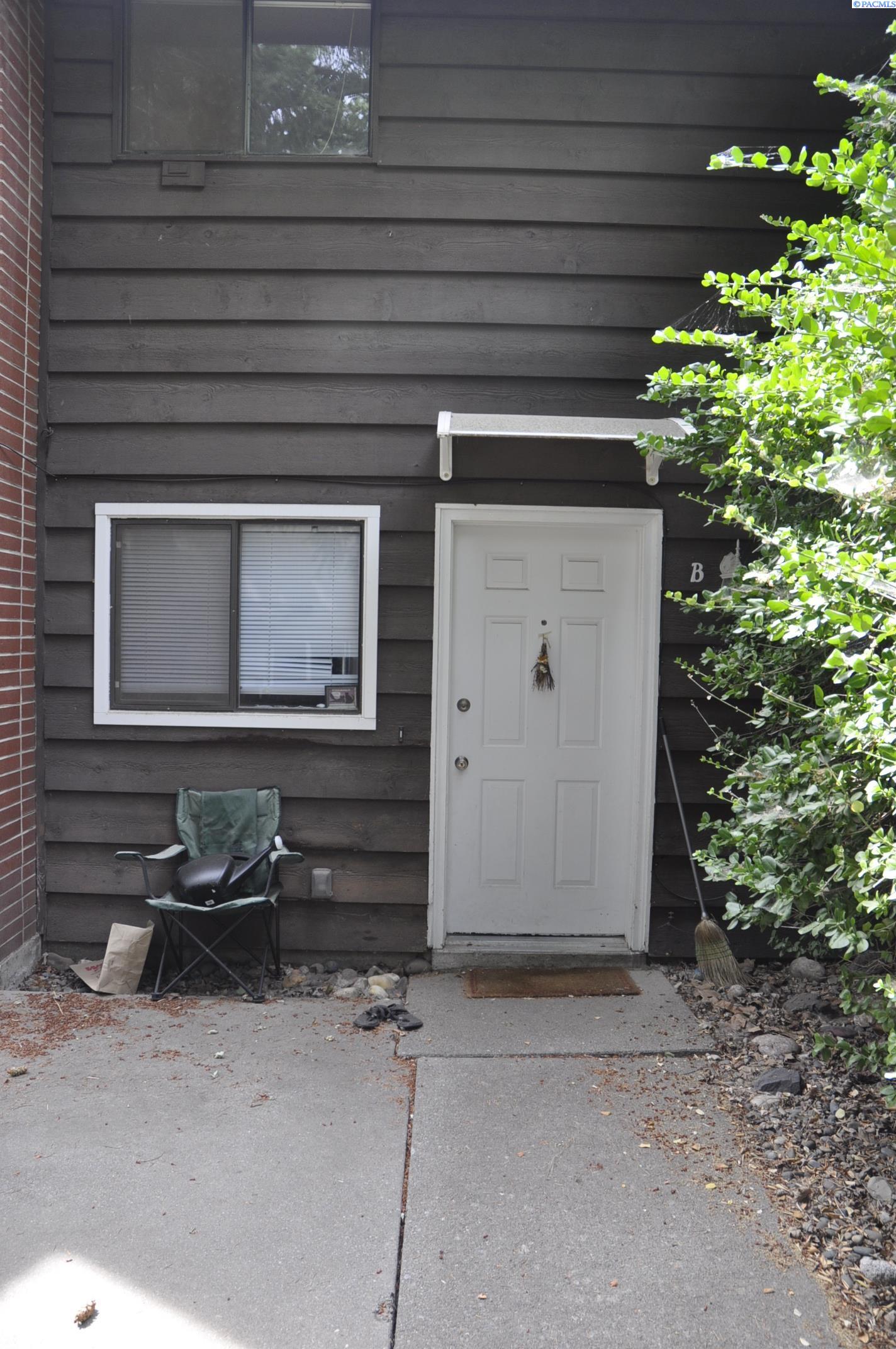 425 NW North Street