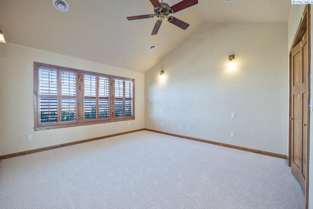 1720 NW Nicole Ct.