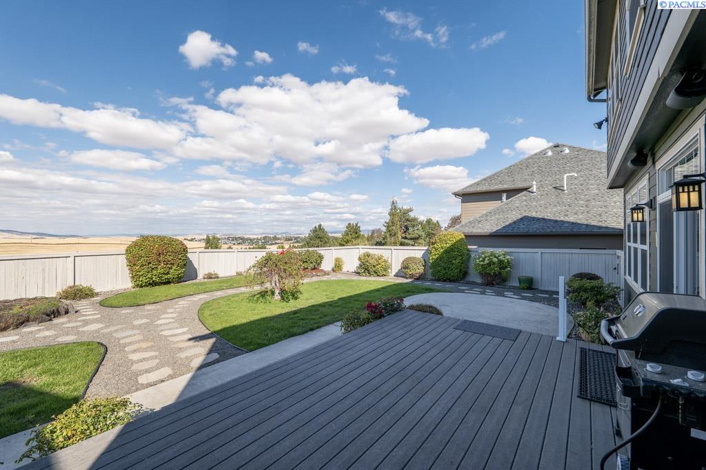 1720 NW Nicole Ct.