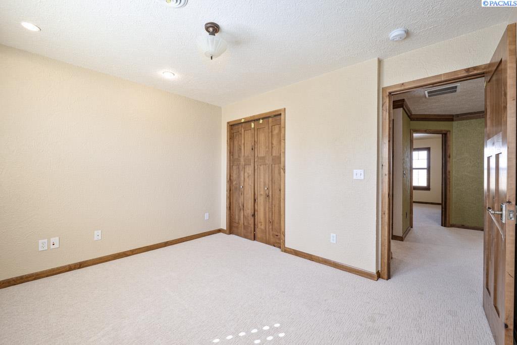1720 NW Nicole Ct.