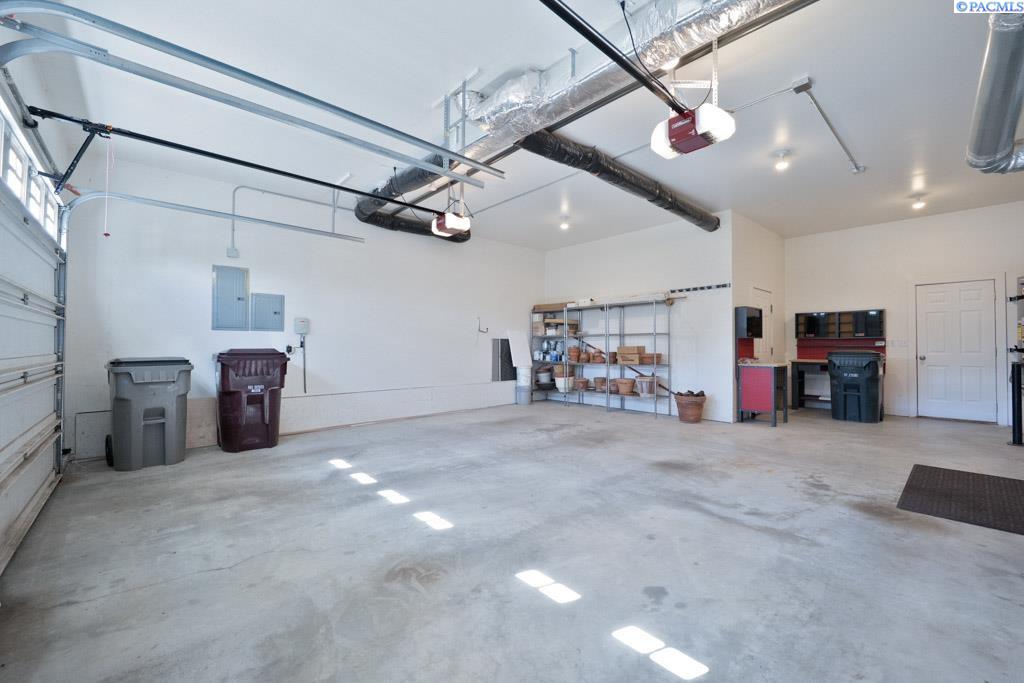 1720 NW Nicole Ct.
