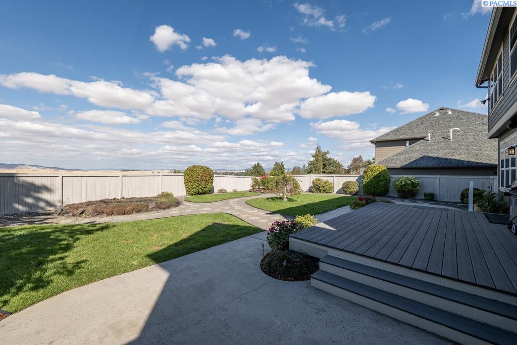 1720 NW Nicole Ct.