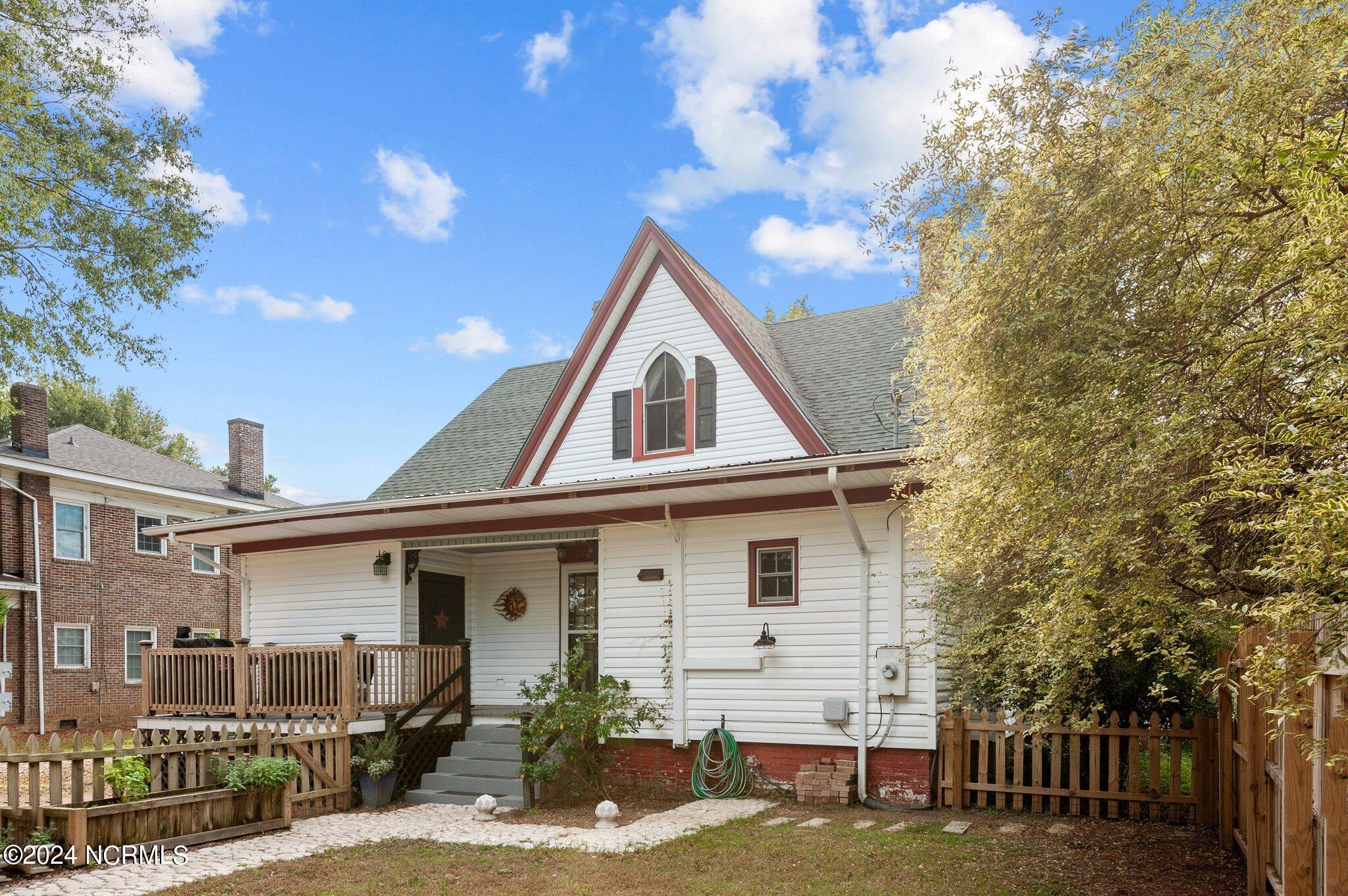 105 Harmon Street