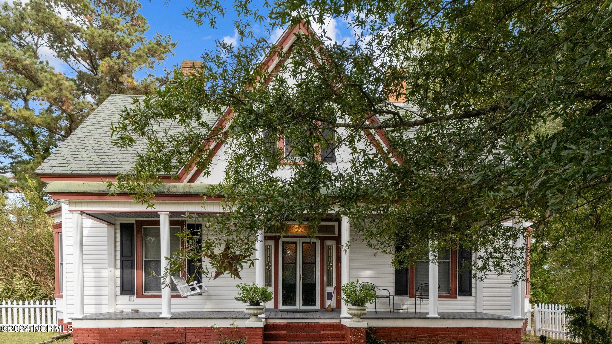 105 Harmon Street