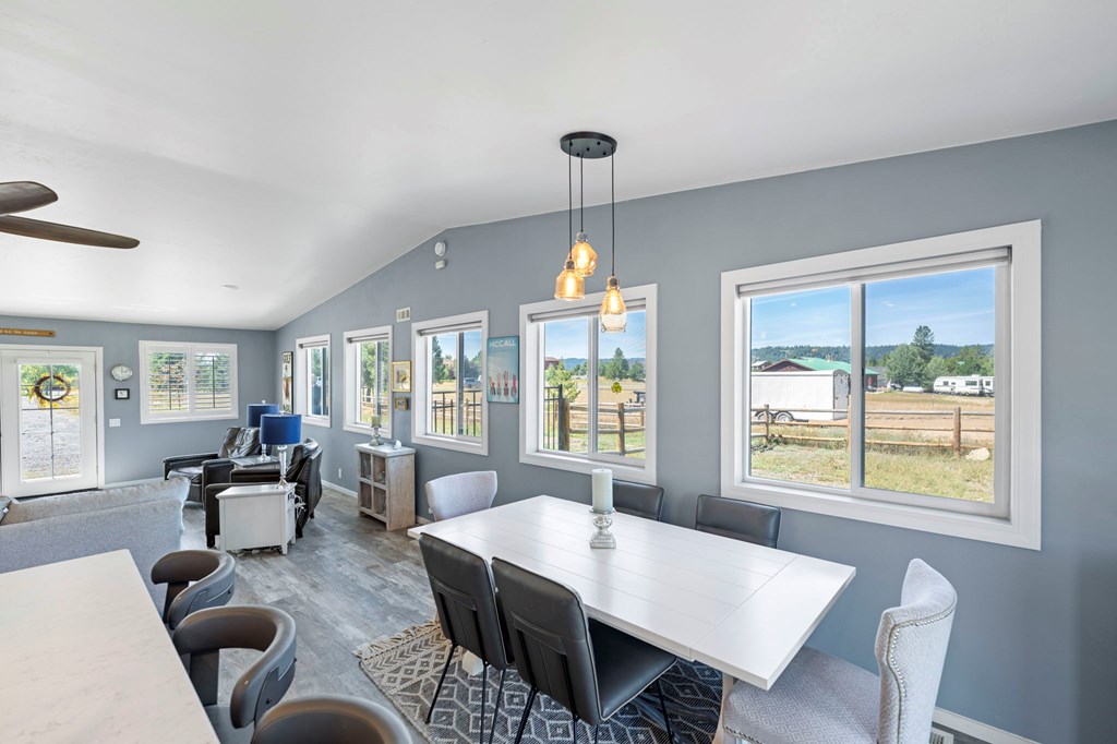 955 Valley View Lane, McCall