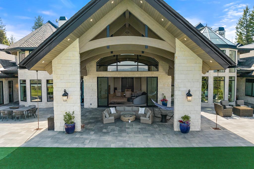 649 Migratory Ridge, McCall