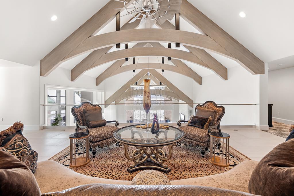 649 Migratory Ridge, McCall