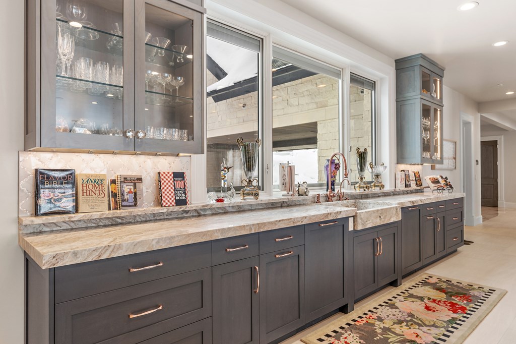 649 Migratory Ridge, McCall