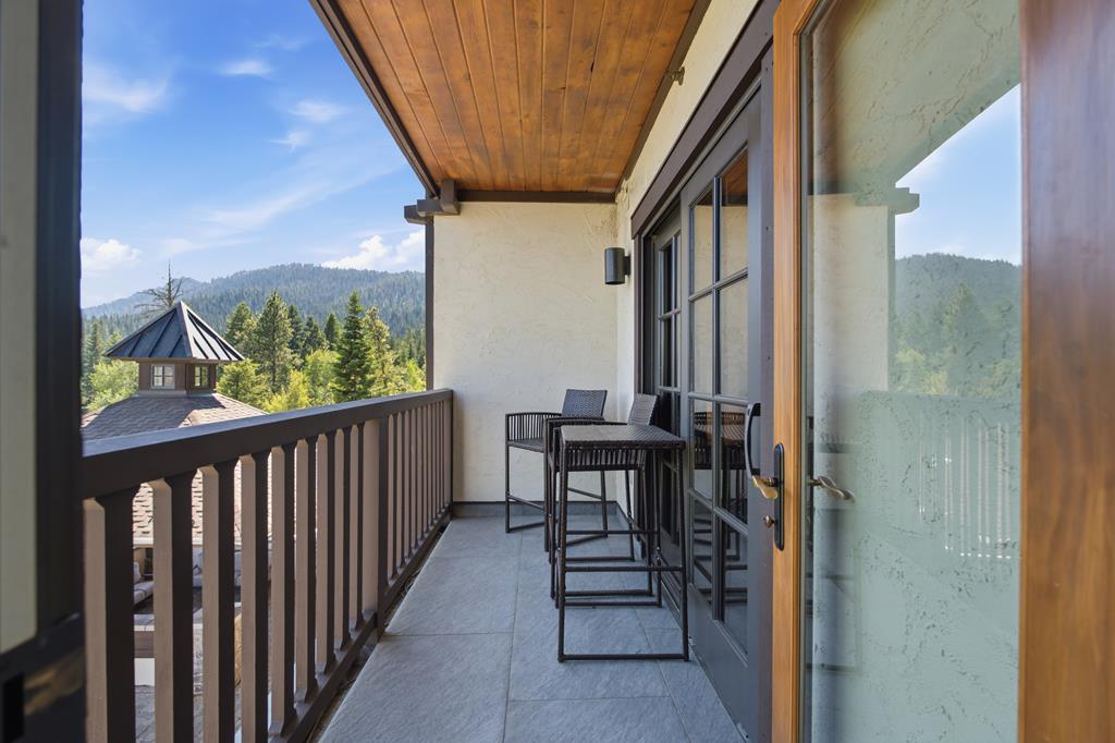 75 Arling Center Court # 211