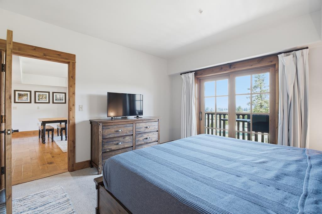 75 Arling Center Court # 211