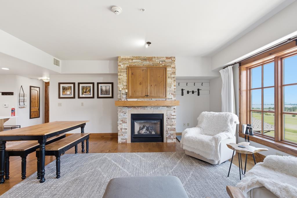 75 Arling Center Court # 211