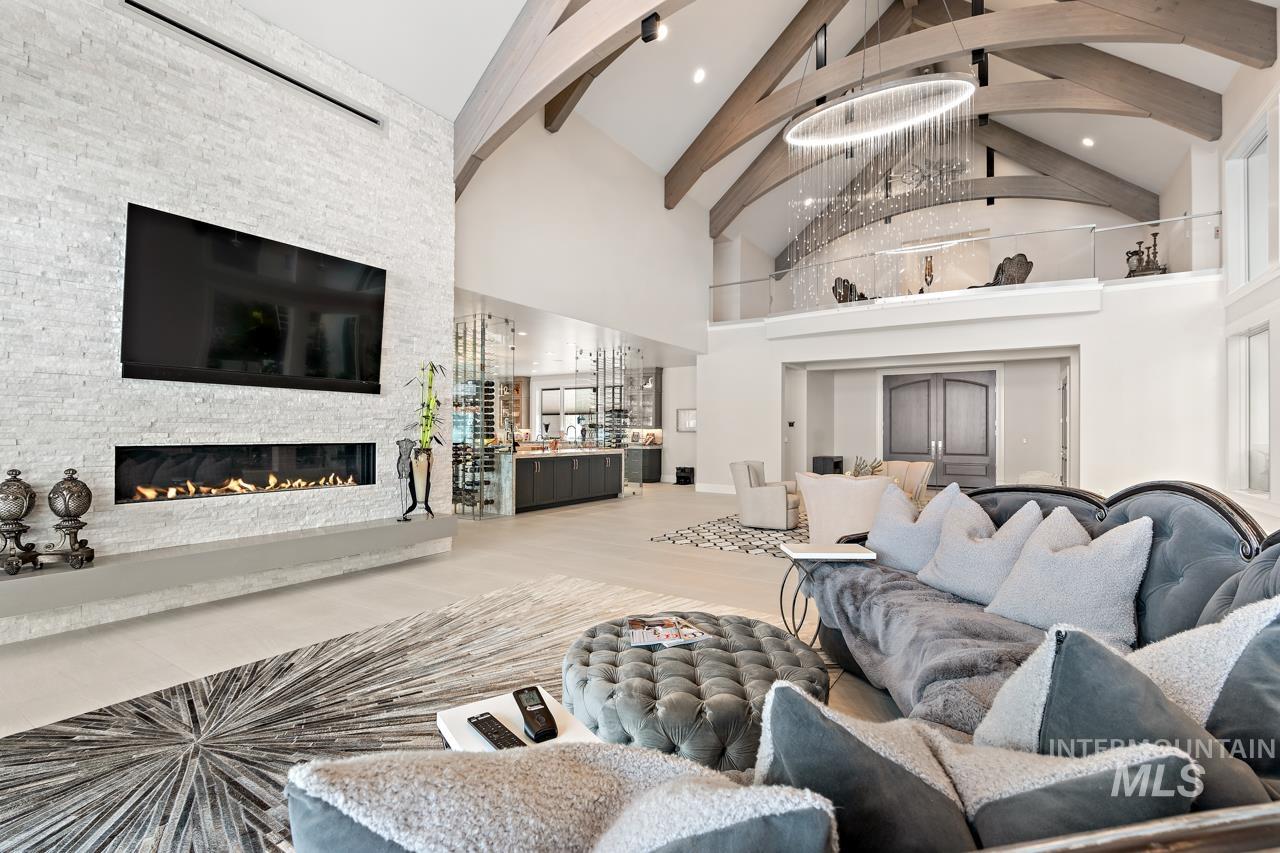 649 Migratory Ridge Way