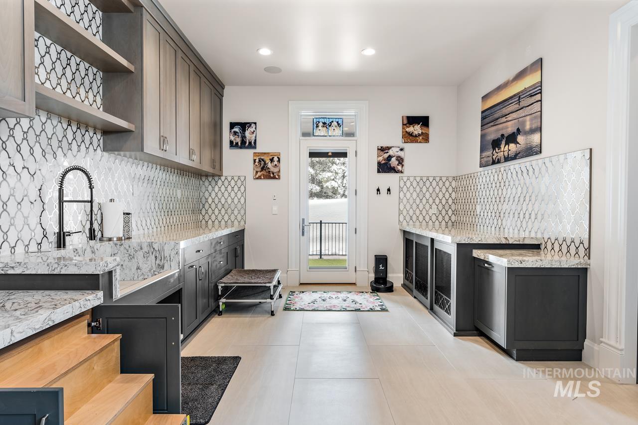 649 Migratory Ridge Way