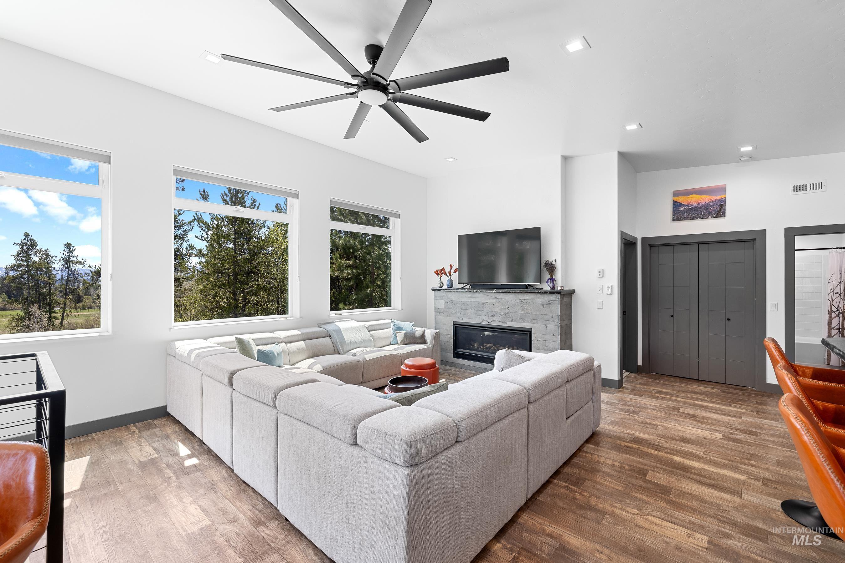 14159 Jefferson Road