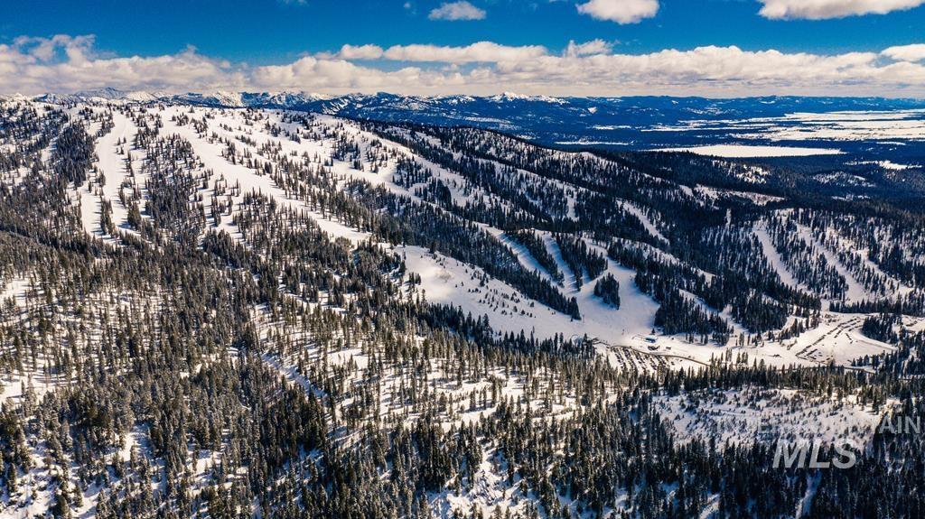 Lot4 TBD North Loop Road