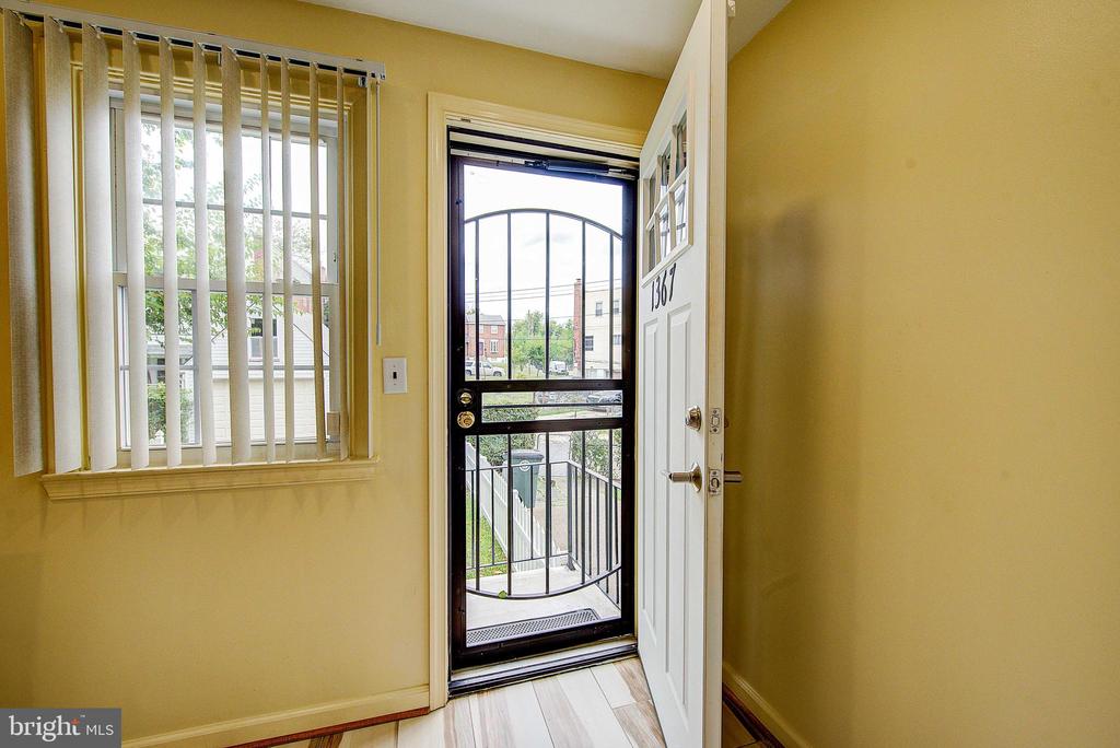 1367 ADAIR ROAD
