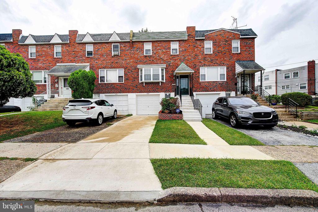1367 ADAIR ROAD