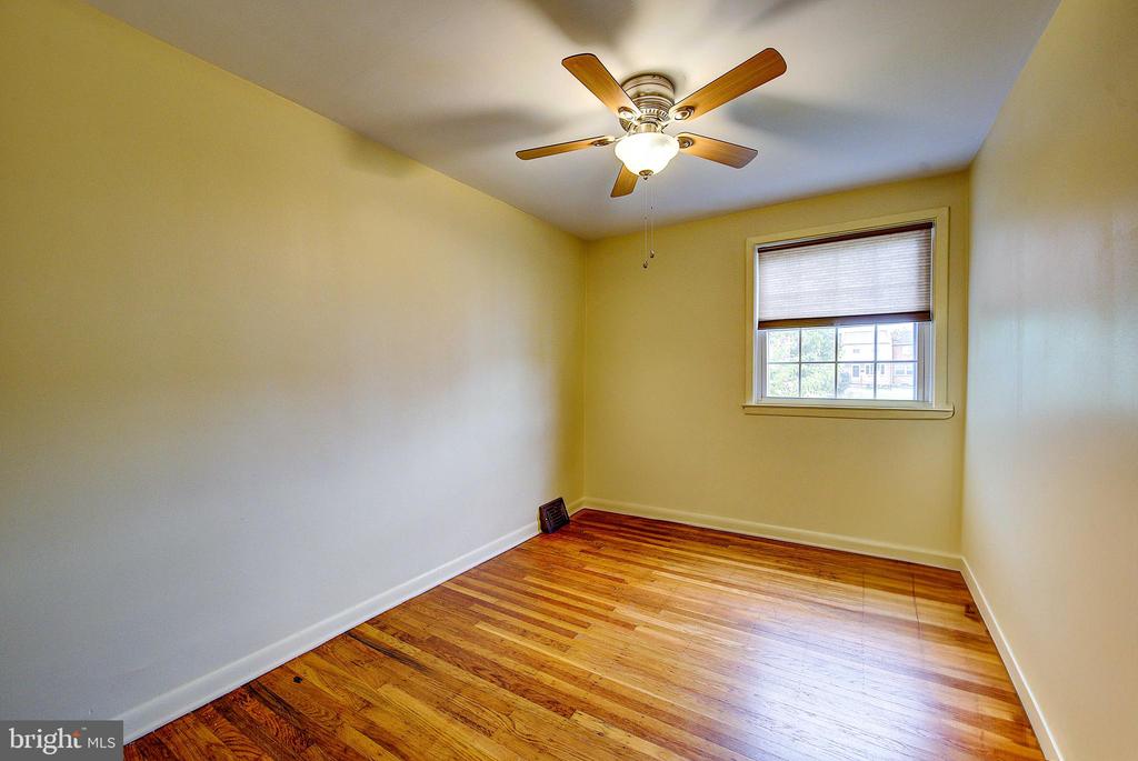 1367 ADAIR ROAD