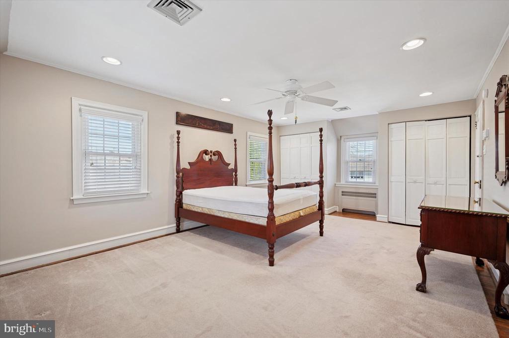 109 BEVERLY ROAD