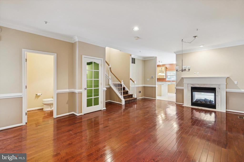 106 DONNA DRIVE