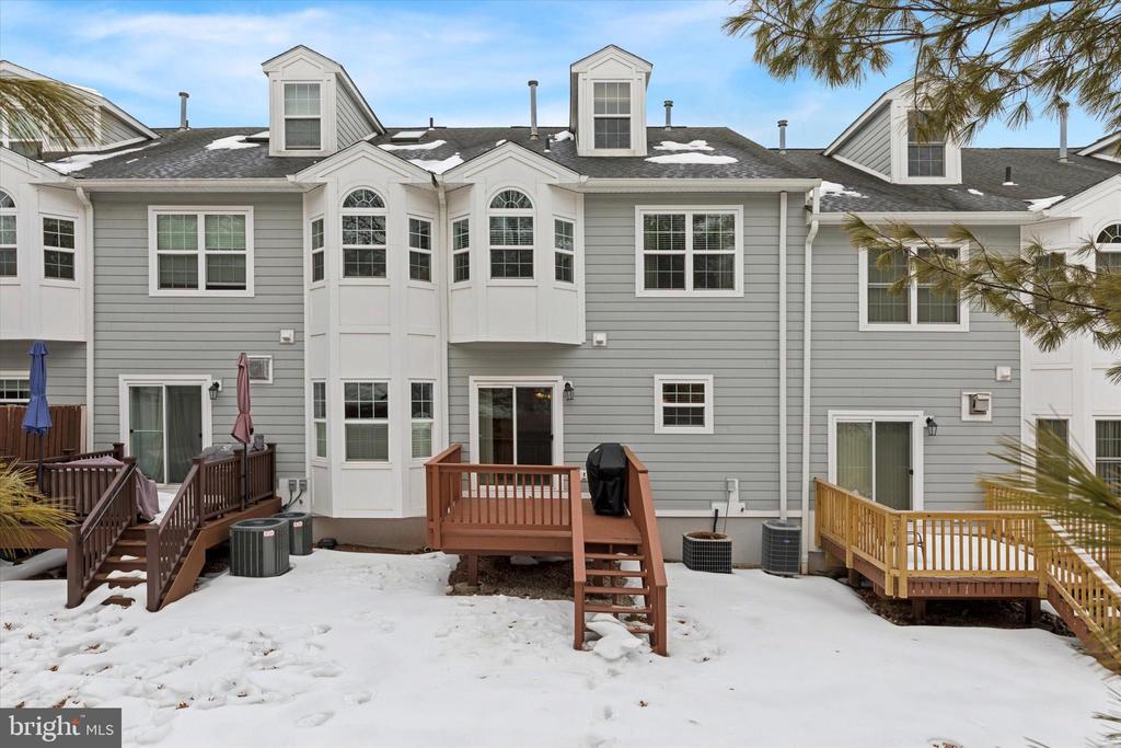 106 DONNA DRIVE