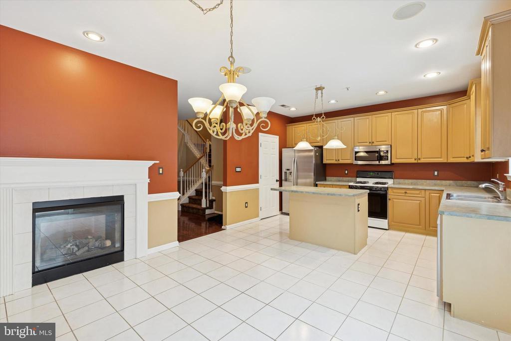 106 DONNA DRIVE