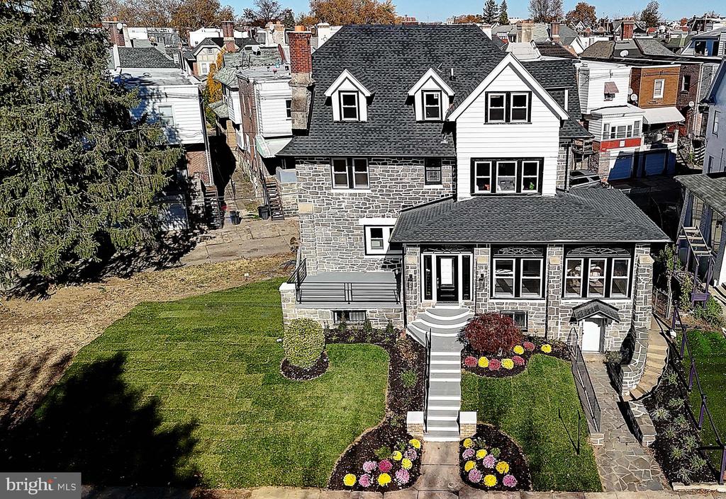6217 COBBS CREEK PARKWAY