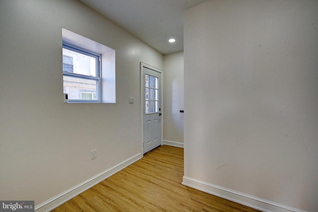 6217 COBBS CREEK PARKWAY