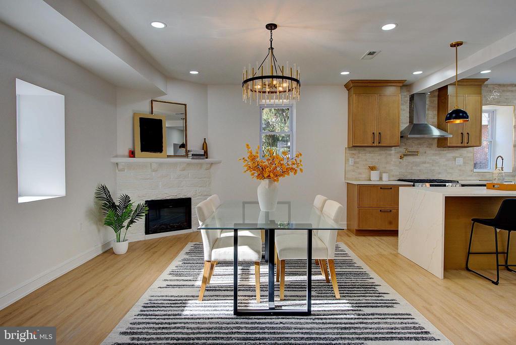 6217 COBBS CREEK PARKWAY