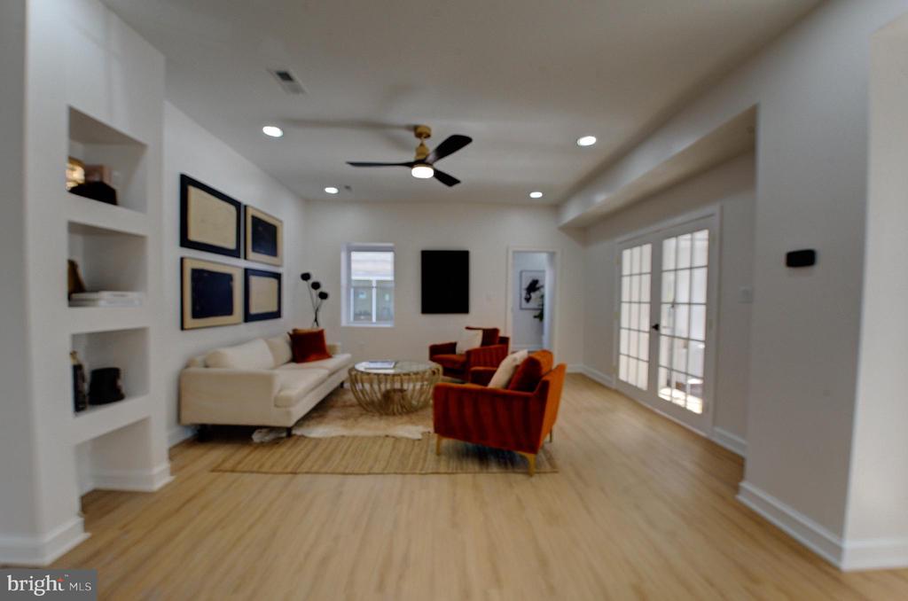 6217 COBBS CREEK PARKWAY