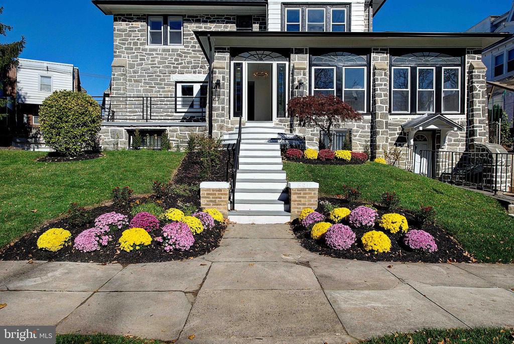 6217 COBBS CREEK PARKWAY