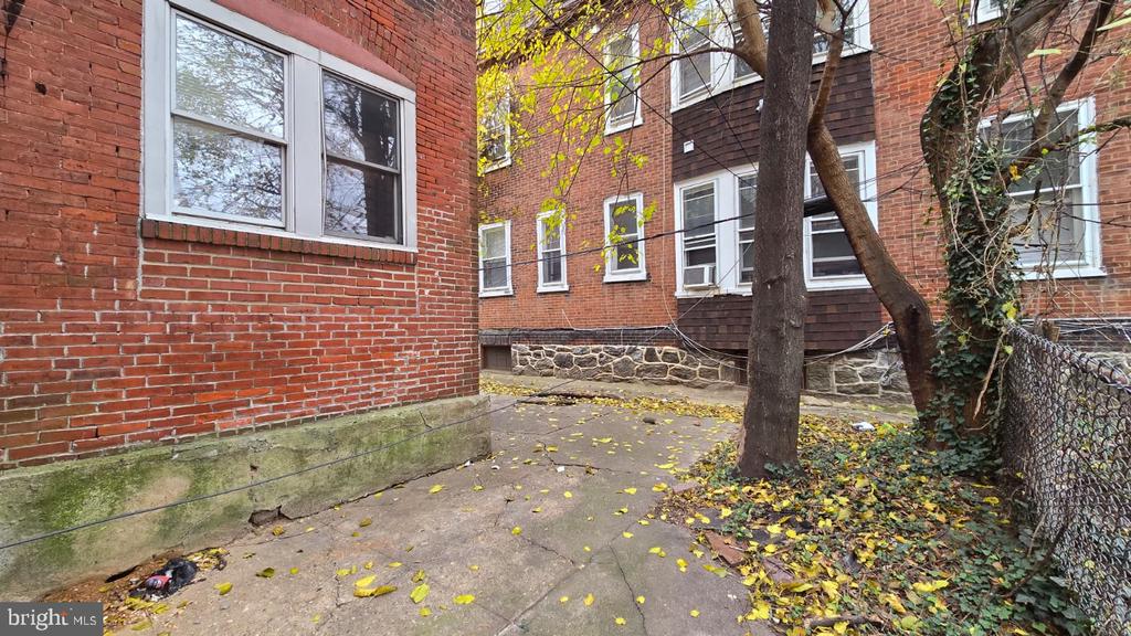 902 S 47TH STREET