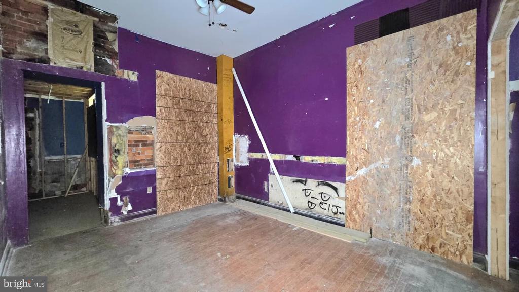 902 S 47TH STREET