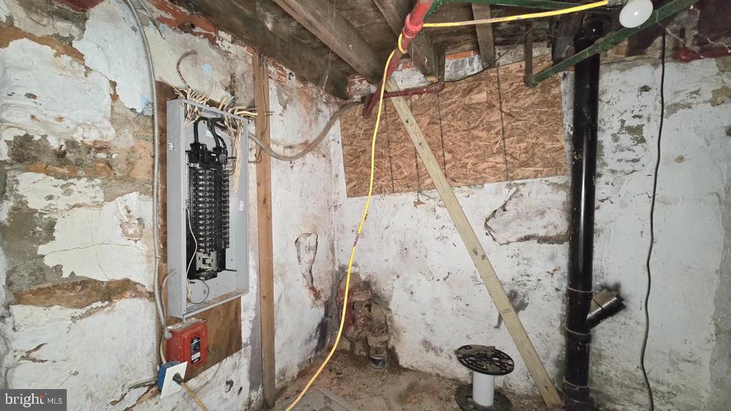 902 S 47TH STREET