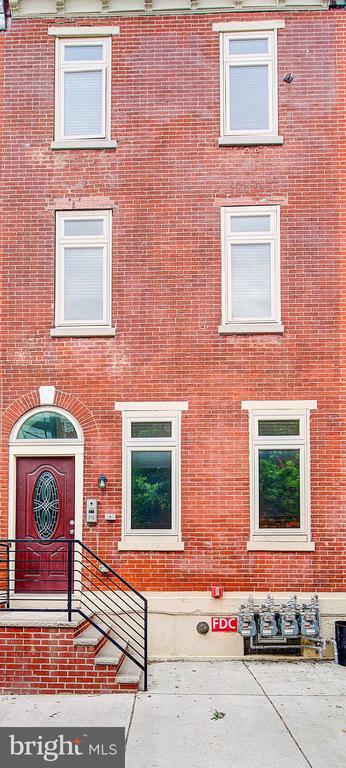 1516 CHRISTIAN STREET