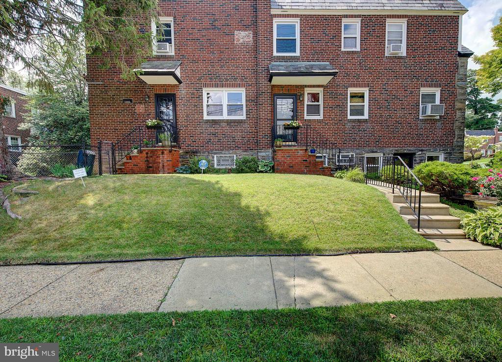 834 E VERNON ROAD