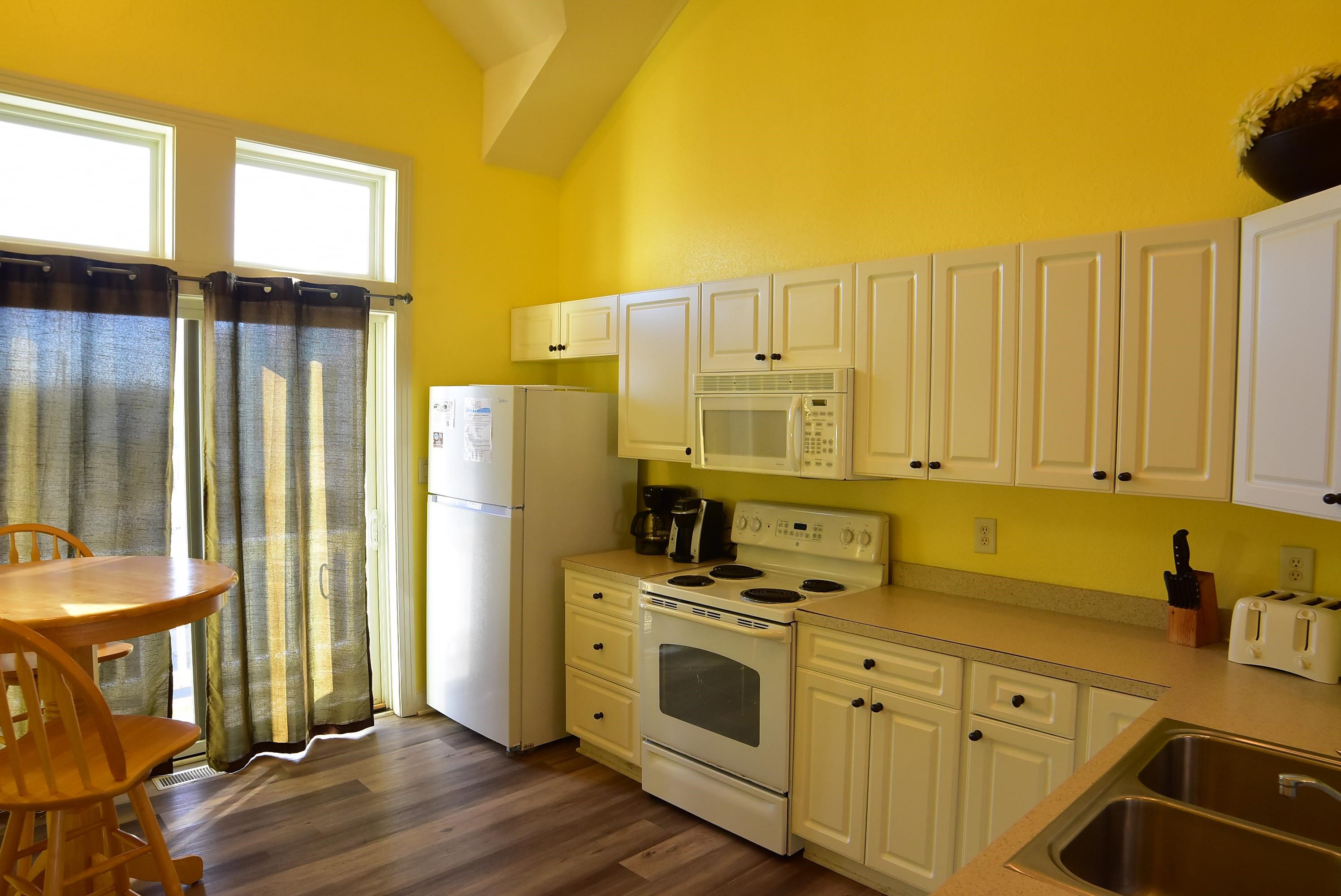 1107-C Cambridge Road Unit 305-C