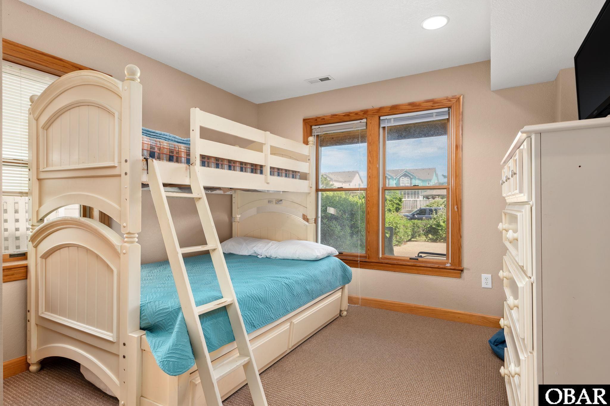 5306 S Virginia Dare Trail lot#3