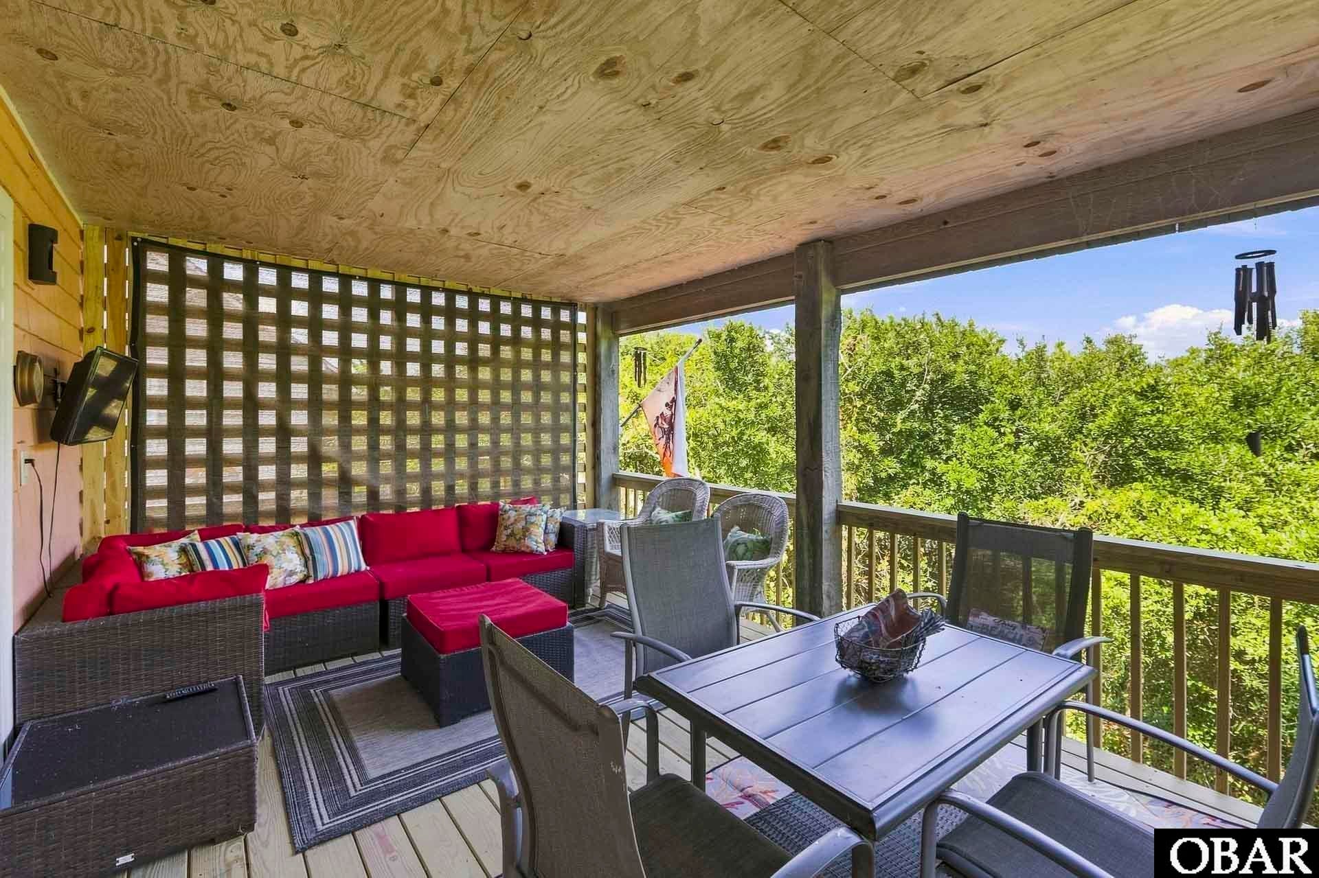 747 Willet Court